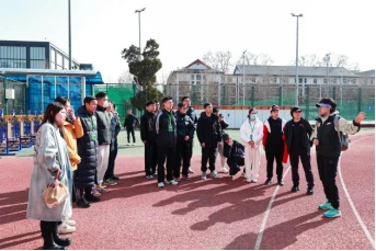 业余篮球爱好者如何提高训练中的毅力？_1